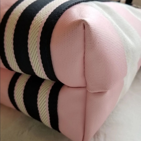 Shopper Painted Stripe Tote - Picture 7 of 8